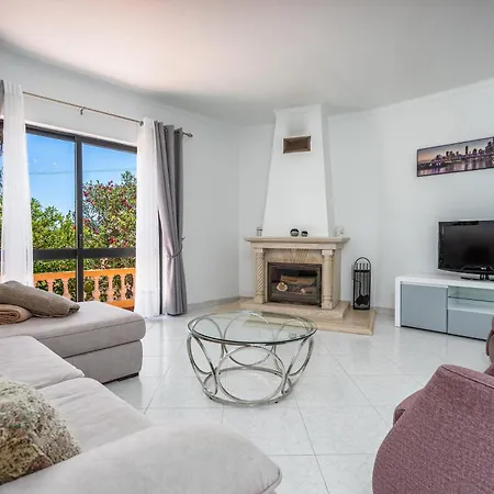 Casa de Férias Nogueiras Lagoa (Algarve)